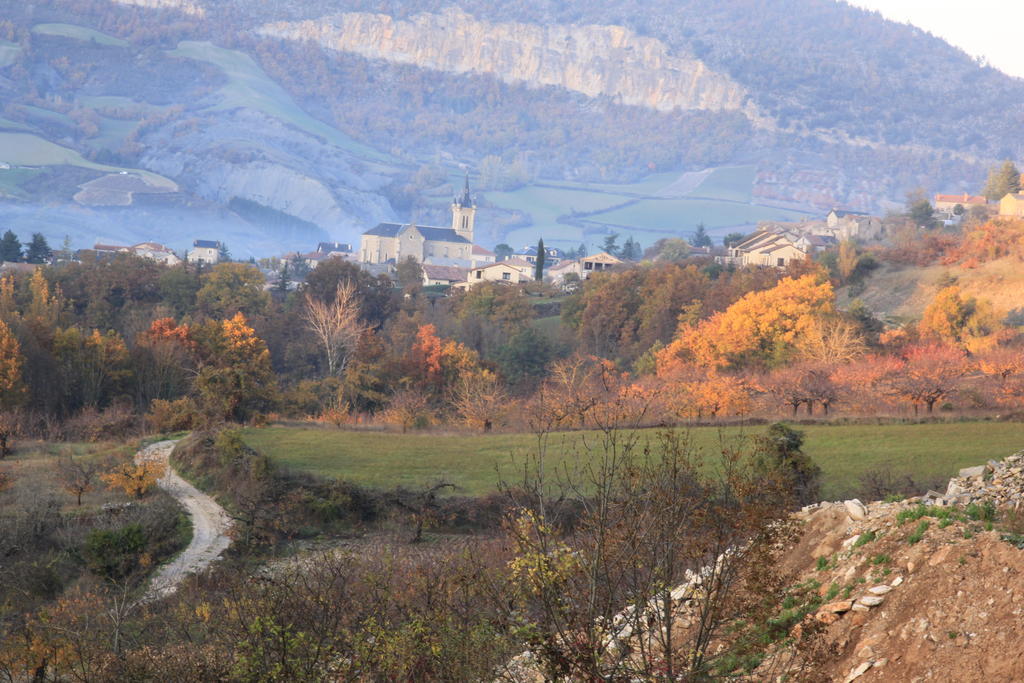 Gîte La Cerise Qui Rit La Cresse Cameră foto